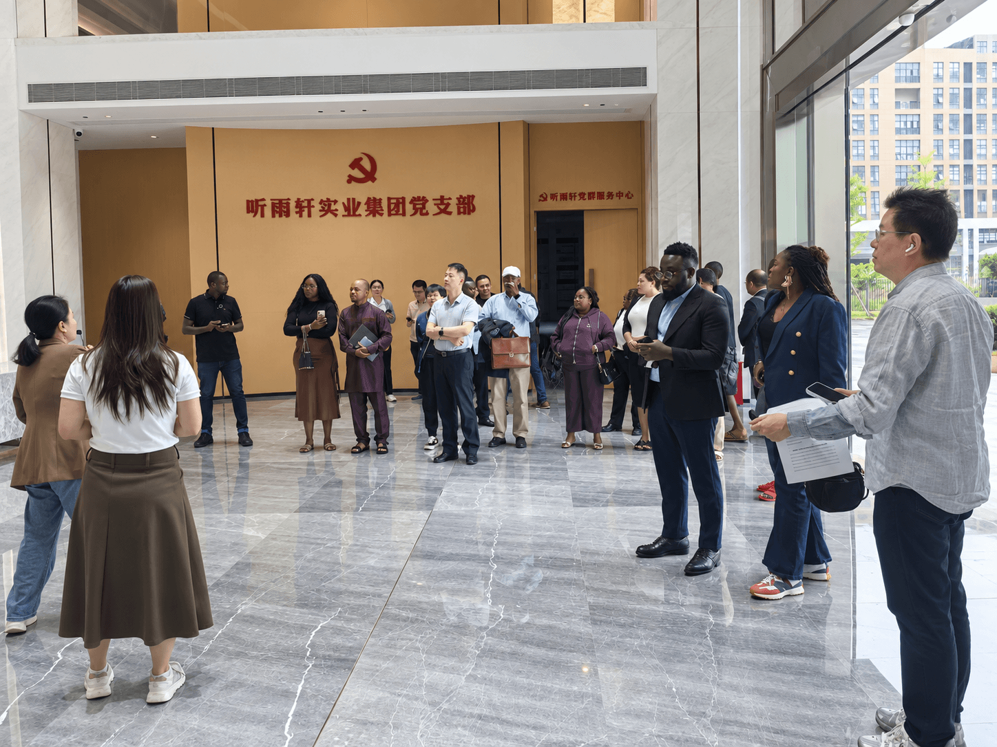 International buyers and sourcing professionals on a guided visit at TYX Manufacturing